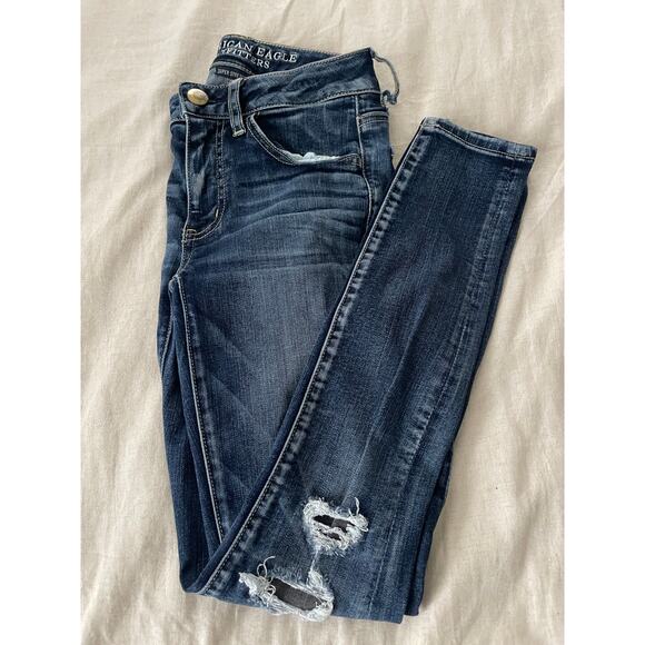 American Eagle Dark Wash Ripped Skinny Jeans - Picture 1 of 8